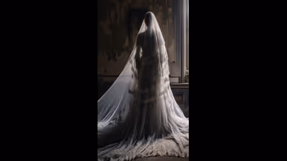 ಈ ದೇಶದಲ್ಲಿ ಸತ್ತ ವ್ಯಕ್ತಿಯೊಂದಿಗೆ ಜೀವಂತ ವ್ಯಕ್ತಿಯ ಮದುವೆ ನಡೆಯುತ್ತೆ! ಎಲ್ಲಿರೋದು ಈ ಸಂಪ್ರದಾಯ? 