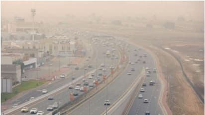 അതീവ ജാഗ്രത; ശക്തമായ പൊടിക്കാറ്റ് മുന്നറിയിപ്പ്, അബുദാബിയിൽ ചിലയിടങ്ങളിൽ യെല്ലോ അലര്ട്ട് പ്രഖ്യാപിച്ചു