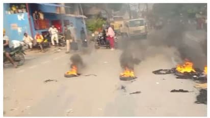 മൂന്ന് വയസ്സുകാരന്റെ മൃതദേഹം സ്കൂളിലെ അഴുക്കുചാലിൽ ഒളിപ്പിച്ച നിലയിൽ, പ്രതിഷേധക്കാർ സ്കൂളിന് തീവെച്ചു