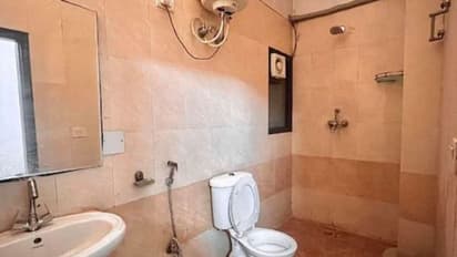 குளியலறையில் துர்நாற்றத்தை போக்க என்ன செய்ய வேண்டும்?