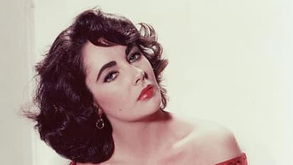 8 ಮದುವೆ, 7 ಡಿವೋರ್ಸ್… ವೈವಾಹಿಕ ಜೀವನದಲ್ಲಿ ಸೋಲುಂಡ ನೀಲಿ ಕಂಗಳ ಚೆಲುವೆ ಎಲಿಜಬೆತ್ ಟೇಲರ್