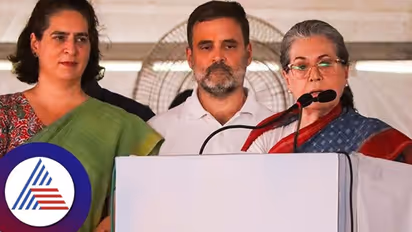 Sonia Gandhi, Rahul to campaign for Priyanka's poll debut in Wayanad