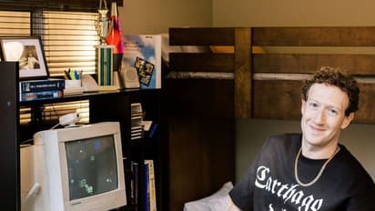 மனைவி கொடுத்த சர்ப்ரைஸ்! பில்கேட்ஸ் உடன் டைம் டிராவல் செய்து பிறந்தநாள் கொண்டாடிய ஜூக்கர்பெர்க்!