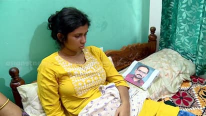 നഷ്ടപരിഹാരം ലഭ്യമാക്കാൻ ഇടപെടണമെന്ന് ആവശ്യം; നമ്പി രാജേഷിൻ്റെ വിധവയും മക്കളും മുഖ്യമന്ത്രിയെ കണ്ടു