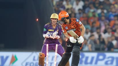 തലയെടുത്ത് മിച്ചല്‍ സ്റ്റാര്‍ക്ക്! ക്വാളിഫയറില്‍ ഹൈദരാബാദിനെതിരെ കൊല്‍ക്കത്തയ്ക്ക് കുഞ്ഞന്‍ വിജയലക്ഷ്യം