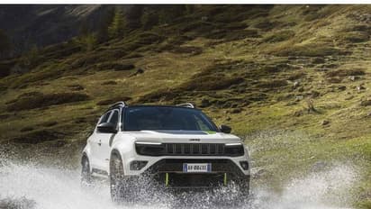 പുതിയ ഹൈബ്രിഡ് പവർട്രെയിനുമായി ജീപ്പ് അവഞ്ചർ 4xe