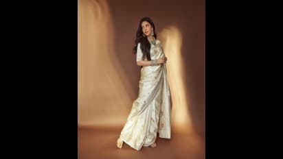 'ಹುಡುಗರಿಗೆ ಕ್ಯಾಚ್‌ ಹಾಕೋಕೆ ರೆಡಿ..' ಬ್ರೇಕಪ್ ನಂತ್ರ ಸೀರೆಯಲ್ಲಿ ಮಿಂಚಿದ ಶ್ರುತಿ ಹಾಸನ್‌ಗೆ ಹೀಗೆ ಹೇಳೋದಾ?