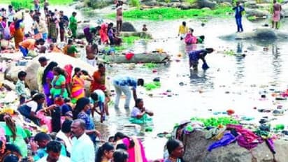 ಕೊಪ್ಪಳ: 65 ಕೋಟಿ ಇದ್ರೂ ಹುಲಿಗೆಮ್ಮನ ಭಕ್ತರಿಗೆ ಬಯಲೇ ಶೌಚಾಲಯ..!