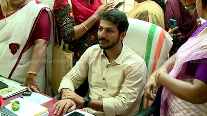 പെരിയാറിലെ മത്സ്യക്കുരുതി: മലിനീകരണ നിയന്ത്രണ ബോര്ഡ് പാരിസ്ഥിതിക എഞ്ചിനീയറെ സ്ഥലം മാറ്റി