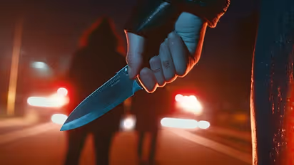 ಅನೈತಿಕ ಸಂಬಂಧದ ಶಂಕೆ, ಪತ್ನಿಯನ್ನು ಕೊಂದು ತುಂಡು ತುಂಡು ಕತ್ತರಿಸಿ ಎಸೆದ ಪಾಪಿ ಪತಿ!