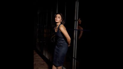 ಸಿಂಪಲ್‌ ಜೀನ್ಸ್‌ ಬಾಡಿಕಾನ್‌ ಡ್ರೆಸ್‌ಗೆ ಇಷ್ಟು ದುಡ್ಡು ಕೊಟ್ರಾ ಆಲಿಯಾ ಭಟ್‌?