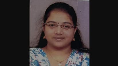 ഹോസ്റ്റലില് വനിതാ ഡോക്ടര് മരിച്ച നിലയില്