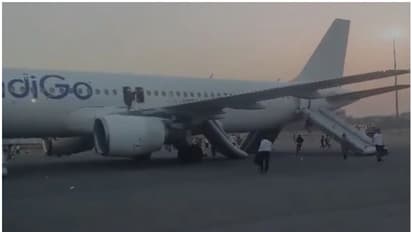 ദില്ലി- വാരാണസി വിമാനത്തിന് ബോംബ് ഭീഷണി; യാത്രക്കാരെ ഒഴിപ്പിച്ച് പരിശോധന