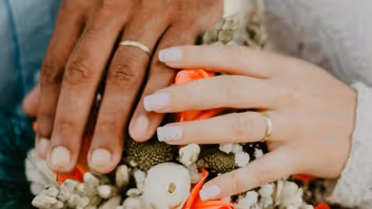  ಆನ್‌ಲೈನ್‌ನಲ್ಲಿ ಭೇಟಿಯಾದ ಹುಡುಗಿ ಜೊತೆ ಯುವಕನ ವಿವಾಹ, 12 ದಿನದ ಮೇಲೆ ಗೊತ್ತಾಯ್ತು ಆಕೆ ಅವಳಲ್ಲ ಅವನು!