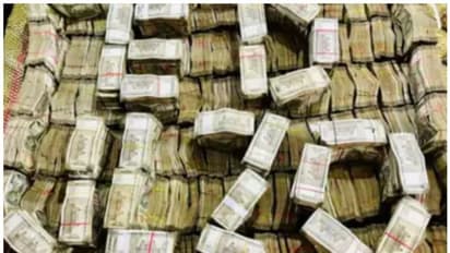 പഞ്ചാബിൽ 13 സ്ഥലങ്ങളിൽ ഇ.ഡി റെയ്ഡ്; മൂന്നര കോടി രൂപ പിടിച്ചെടുത്തു