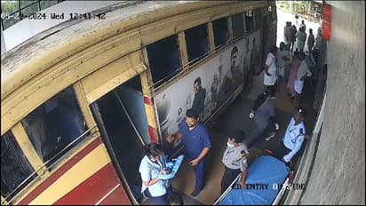 அம்மா வலி தாங்க முடியலயே; அரசுப் பேருந்தில் பிறந்த குழந்தை - கேரளாவில் நெகிழ்ச்சியை ஏற்படுத்திய சம்பவம்