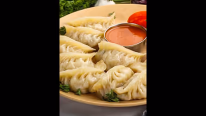 One dead, 22 hospitalised after eating momos at Hyderabad stall, cops launch probe