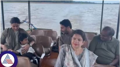 ವಿದೇಶದಿಂದ ಬಂದ ಪ್ರಜ್ವಲ್‌ ರೇವಣ್ಣ, ಕುಟುಂಬದೊಂದಿಗೆ ವಿಹಾರಕ್ಕೋದ ಕುಮಾರಣ್ಣ