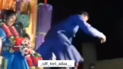 ಮದ್ವೆ ಖುಷೀಲಿ ಡ್ಯಾನ್ಸ್ ಮಾಡುತ್ತಾ ಮಂಟಪದಿಂದ ಜಿಗಿದ ವರ, ಅತಿಥಿಗಳು ಕಕ್ಕಾಬಿಕ್ಕಿ!