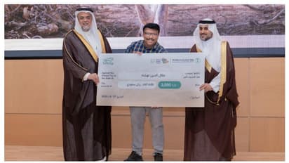  ഒരൊറ്റ ക്ലിക്ക്, മലയാളിയെ തേടിയെത്തിയത് അപൂര്‍വ്വ അംഗീകാരം! 1500ലേറെ ഫോട്ടോകളില്‍ ഭാഗ്യം പതിഞ്ഞ ആ ചിത്രം