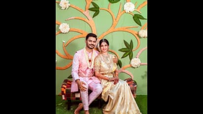 ಗೋಲ್ಡನ್‌ ಕಲರ್ ಸೀರೆಯುಟ್ಟು ಮಿಂಚಿದ 'ಟಗರು' ಪುಟ್ಟಿ ಮಾನ್ವಿತಾ ಕಾಮತ್‌