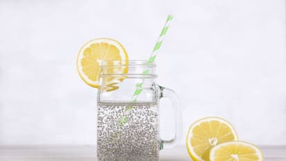 കുതിർത്ത ചിയാ സീഡ് ചേർത്ത നാരങ്ങ വെള്ളം കുടിക്കുന്നത് ശീലമാക്കൂ, കാരണം