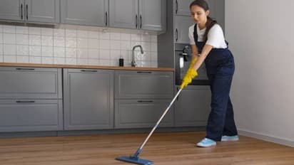 ಗುಡಿಸುವುದು ಅಥವಾ ಒರೆಸುವುದು: ಫಿಟ್ ಆಗಿರಲು ಯಾವ ಮನೆಗೆಲಸ ಪ್ರಯೋಜನಕಾರಿ?