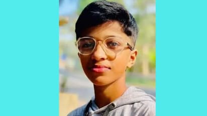 മഞ്ചേരിയിൽ കാറും ലോറിയും കൂട്ടിയിടിച്ച് വിദ്യാർഥിക്ക് ദാരുണാന്ത്യം; നാല് പേർക്ക് പരിക്ക്