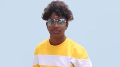 ബൈക്കിൽ യാത്ര ചെയ്യുന്നതിനിടെ കാട്ടാന ആക്രമിച്ചു; കോളേജ് വിദ്യാര്‍ത്ഥി മരിച്ചു, സംഭവം വാൽപ്പാറയിൽ