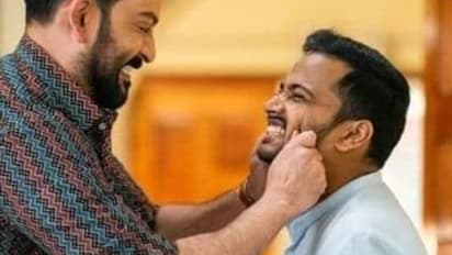 ഗുരുവായൂര്‍ അമ്പലനടയില്‍ മൂന്നാം ആഴ്‍ചയിലെ തിയറ്റര്‍ ലിസ്റ്റ് പുറത്തുവിട്ട് പൃഥ്വിരാജ്, കണക്കുകള്‍