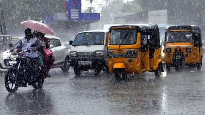 Tamilnadu Heavy Rain: இந்த 6 மாவட்டங்களில் அலறவிடப்போகுதாம் கனமழை.. வானிலை மையம் அலர்ட்..! 