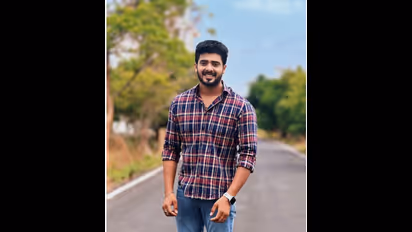 ಜಾನು ನೆನಪಲ್ಲಿ ದೇವದಾಸ್ ಆಗಿರೋ ಲಕ್ಷ್ಮೀ ನಿವಾಸ ವಿಶ್ವನ ಕುರಿತು ಇಂಟ್ರೆಸ್ಟಿಂಗ್ ಫ್ಯಾಕ್ಸ್ಟ್