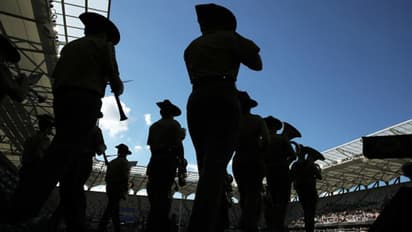 സൈനികരാവാൻ ആളില്ല, വിദേശികൾക്ക് മുന്നിൽ വാതിൽ തുറന്ന് ഓസ്ട്രേലിയ 