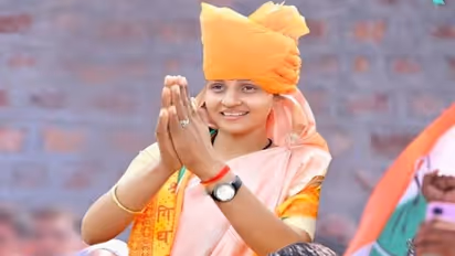 இந்தியாவின் இளம் எம்.பி. சஞ்சனா ஜாதவ்: சுவாரஸ்ய தகவல்கள்!