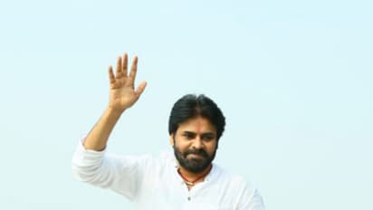 పవన్ ని ఇన్నాళ్లు దర్శక నిర్మాతలు మోసం చేస్తున్నారా?.. పవర్ స్టార్ అంత మాట అనేశాడేంటి..?