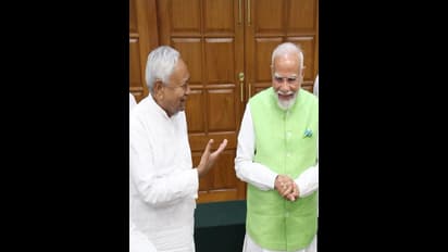 Nitish kumar with PM Modi 