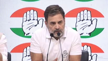 ஜம்மு-காஷ்மீர் பயங்கரவாத தாக்குதல்: பிரதமர் மோடி மவுனம் ஏன்? ராகுல் காந்தி கேள்வி!