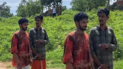 മദ്യപിച്ചെത്തി, കലുങ്കിലിരുന്നവരുമായി വഴക്ക്; കൊല്ലത്ത് യുവാക്കളുടെ തമ്മിൽ തല്ല്, 4 പേർക്ക് പരിക്കേറ്റു