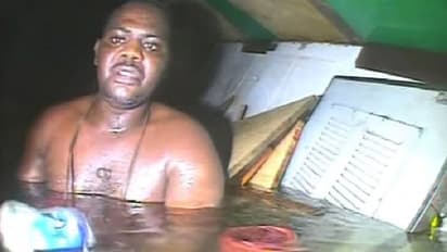 60 മണിക്കൂർ കടലിനടിയിൽ ജീവനോടെ പിടിച്ചുനിന്നു, 11 -ൽ 10 പേരും മരിച്ചു, പാചകക്കാരനായ ഓകെനെ ജീവനോടെ കരയിലേക്ക്