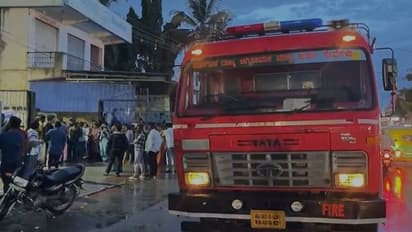 ತುಮಕೂರು: ವಸತಿ ಶಾಲೆಯಲ್ಲಿ ಬೆಂಕಿ ಅವಘಡ, ಹೊಗೆಯಿಂದ ಇಬ್ಬರು ವಿದ್ಯಾರ್ಥಿನಿಯರು ಅಸ್ವಸ್ಥ 