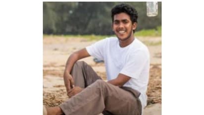 വളവ് തിരിയുന്നതിനിടെ സ്കൂട്ടറിന്റെ നിയന്ത്രണം നഷ്ടമായി; ബസിനടിയിൽപ്പെട്ട് 19 വയസുകാരന് ദാരുണാന്ത്യം