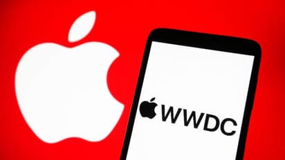 ആപ്പിള് എന്തൊക്കെ അവതരിപ്പിക്കും? സ്വന്തം എഐയില് ഐഒഎസ് 18 ഉറപ്പായി; ലഭ്യമാവുക ഈ ഐഫോണുകളില്