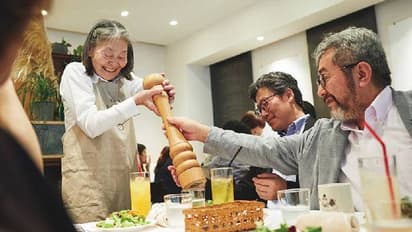 സൂപ്പ് ചോദിച്ചാൽ കിട്ടുക കോഫിയാവാം; ഓർഡർ ചെയ്യുന്നത് ഒന്ന് വരുന്നത് വേറൊന്ന്; ഈ റെസ്റ്റോറന്റിലെ രീതി ഇങ്ങനെ