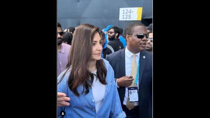 ಭಾರತ- ಪಾಕ್ ಪಂದ್ಯ- ಕೊಹ್ಲಿ ಔಟಾದಾಗ ಅನುಷ್ಕಾ ಅಪ್‌ಸೆಟ್; ಫ್ಯಾನ್ಸ್‌ ಪ್ರತಿಕ್ರಿಯೆ ಇದು!