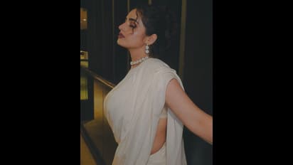 ಎಲ್ರಿಗೂ ನಾನು ಸಿಕ್ತೀನಿ ಅಂತ ಹೇಳಿ ಅಡ್ರೆಸ್‌ ಕೊಟ್ಟ ನಟಿ