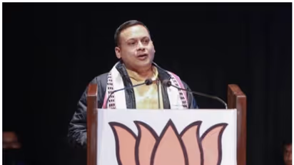 ഹോട്ടലുകളിലും പാർട്ടി ഓഫീസുകളിലും വെച്ച് സ്ത്രീകളെ ചൂഷണം ചെയ്തെന്ന് ബിജെപി നേതാവ് അമിത് മാളവ്യക്കെതിരെ ആരോപണം