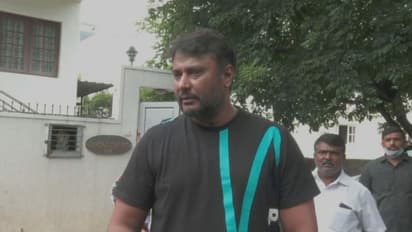 ಕೊಲೆ ಕೇಸ್ ಮುಚ್ಚಿ ಹಾಕಲು ದರ್ಶನ್ ಹರಸಾಹಸ? ಅಣ್ಣನ್ನ ಬಿಟ್ಟು ಬಿಡಿ ಅಂದ್ರಂತೆ ಬಂಧಿತ ಬಾಡಿಗಾರ್ಡ್ಗಳು!