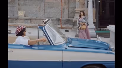 ಮತ್ತೊಮ್ಮೆ ರೆಟ್ರೋ ಹಾಡಿಗೆ ಕಿಶನ್- ನಮ್ರತಾ ಡುಯೆಟ್…. ಮದ್ವೆ ಆಗ್ಬಿಡಿ ಎಂದ ಫ್ಯಾನ್ಸ್!