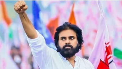 పవన్ కళ్యాణ్ ఇంట్లో పెత్తనం అంతా  ఆమెదేనా..? పవర్ స్టార్ ను  కంట్రోల్ చేసే పవర్ ఫుల్ లేడీ ఎవరు ..? 