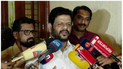 'കെ. മുരളീധരൻ പാലക്കാട് മത്സരിക്കാനുള്ള സാധ്യത തള്ളിക്കളയാനാകില്ല': വി കെ ശ്രീകണ്ഠൻ എംപി